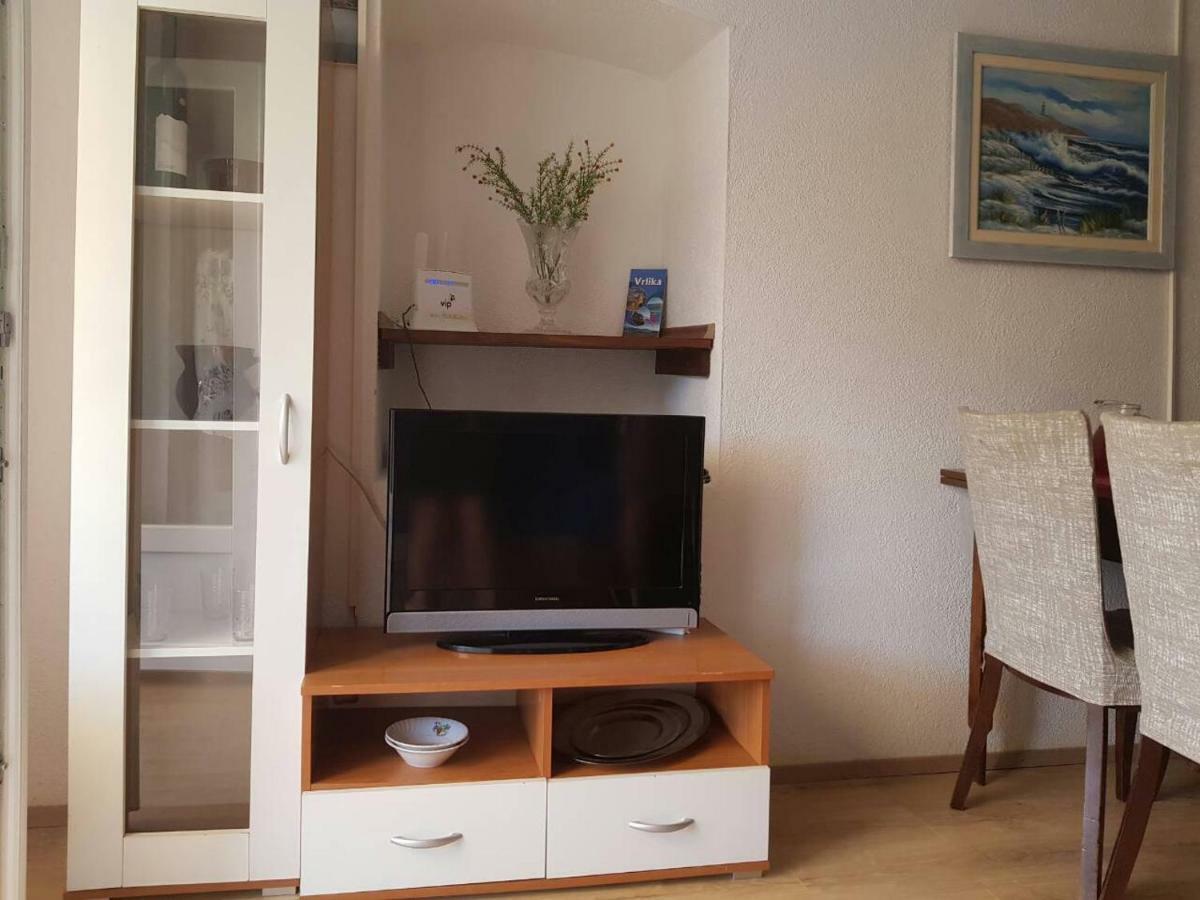Holiday Home Marija Vrlika Eksteriør billede